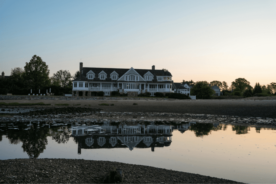 Ultra-Luxury Home Sales Set to Break Records in Greenwich, CT